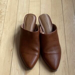 Universal Thread Brown Women's Mules